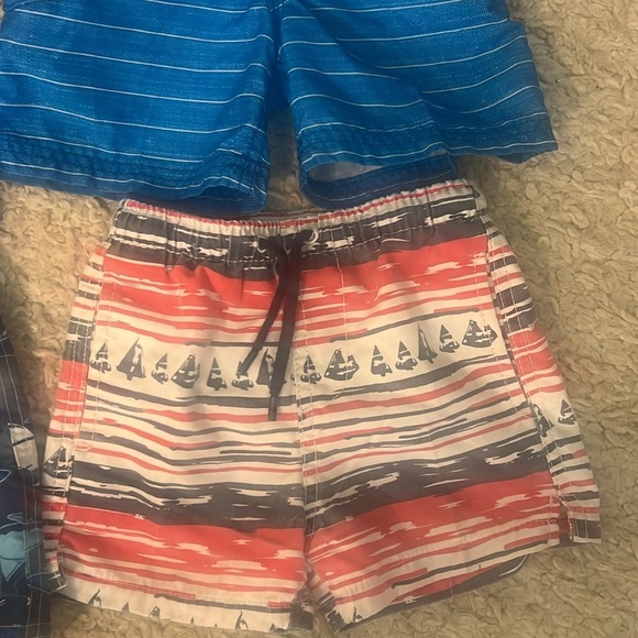 Toddler Boys Bathing Suit Bundle 3T - Picture 3 of 4